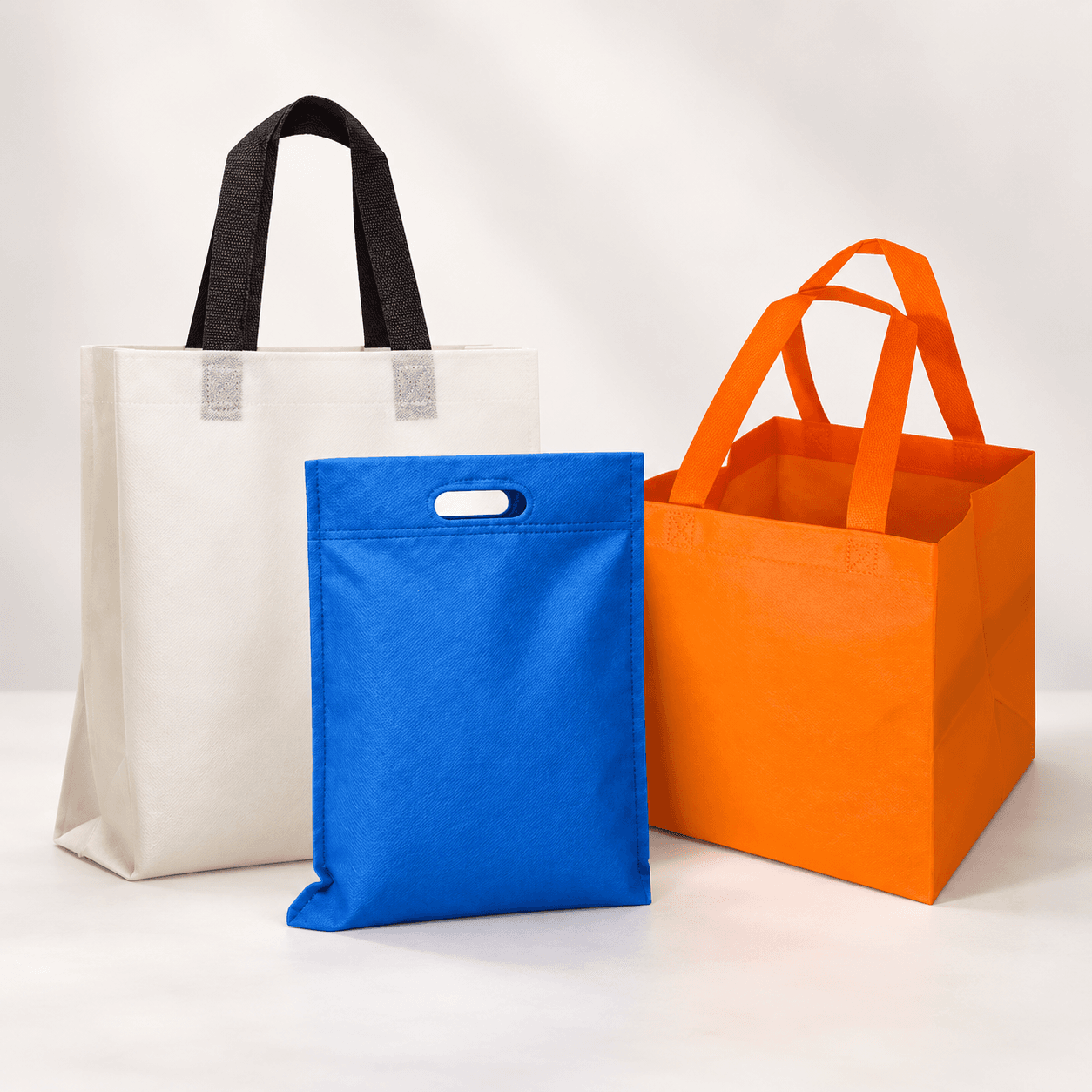 Non-woven spunbond bags